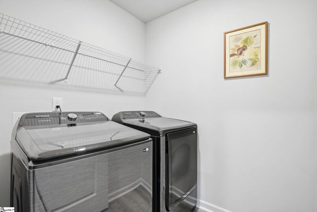 302 Roocroft Court, Fountain Inn, SC 29644