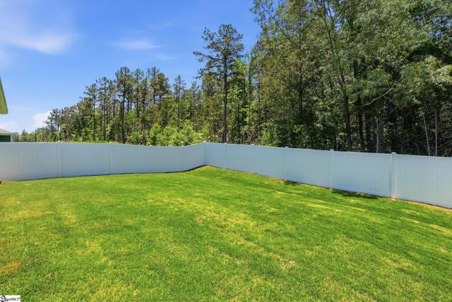 302 Roocroft Court, Fountain Inn, SC 29644