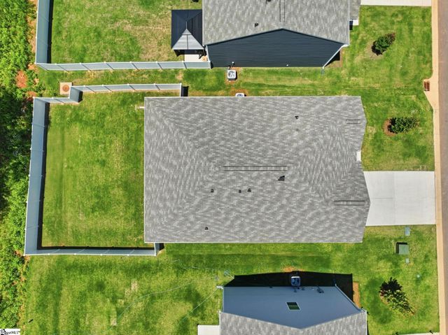 302 Roocroft Court, Fountain Inn, SC 29644