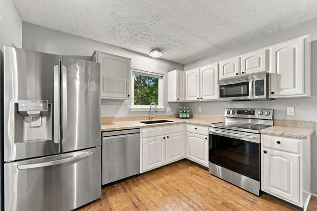 4085 Beauty Rose Avenue, Westerville, OH 43081
