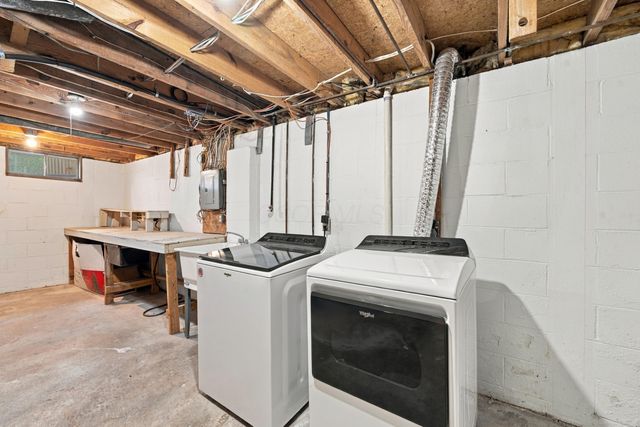 4085 Beauty Rose Avenue, Westerville, OH 43081