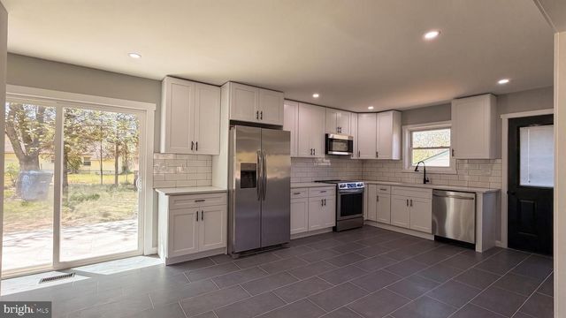 607 MARIE DR, Browns Mills, NJ 08015