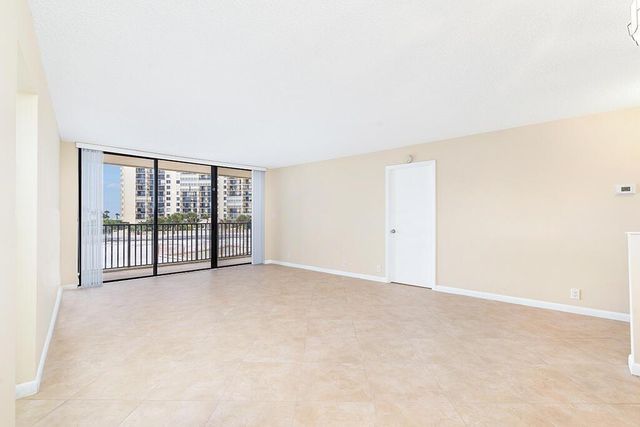 400 Ocean Trail Way 203, Jupiter, FL 33477