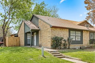 2438 Limestone Drive, Arlington, TX 76014