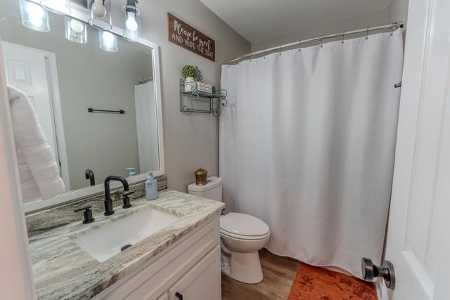 2748 Copper Reef Drive, Navarre, FL 32566