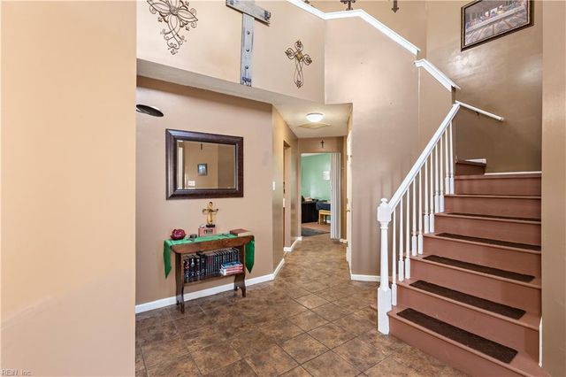 2492 Seven Kings RD, Virginia Beach, VA 23456