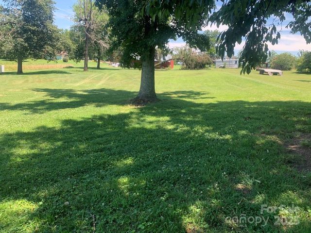 1310 N Piedmont Avenue, Kings Mountain, NC 28086