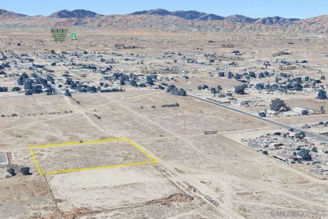 0 E AVE 4 14, Sun Village, CA 93543