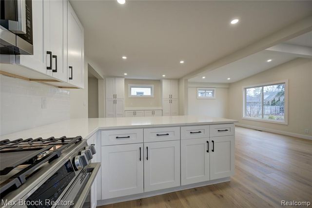 409 Baldwin Avenue, Royal Oak, MI 48067