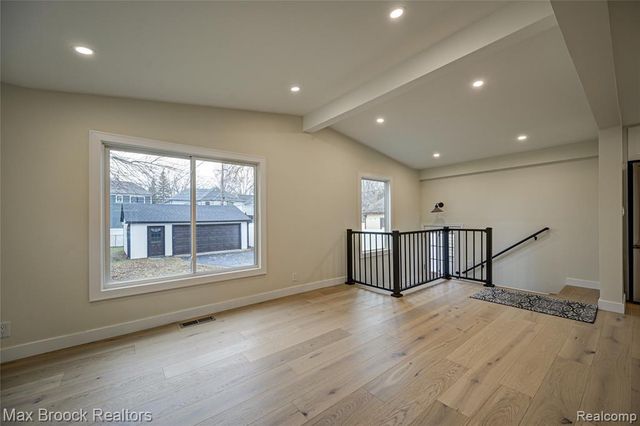 409 Baldwin Avenue, Royal Oak, MI 48067