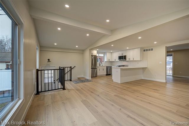 409 Baldwin Avenue, Royal Oak, MI 48067