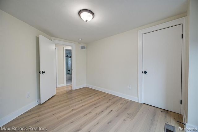 409 Baldwin Avenue, Royal Oak, MI 48067