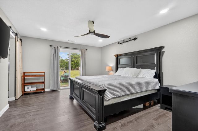 4041 Burleson Retta Road, Burleson, TX 76028