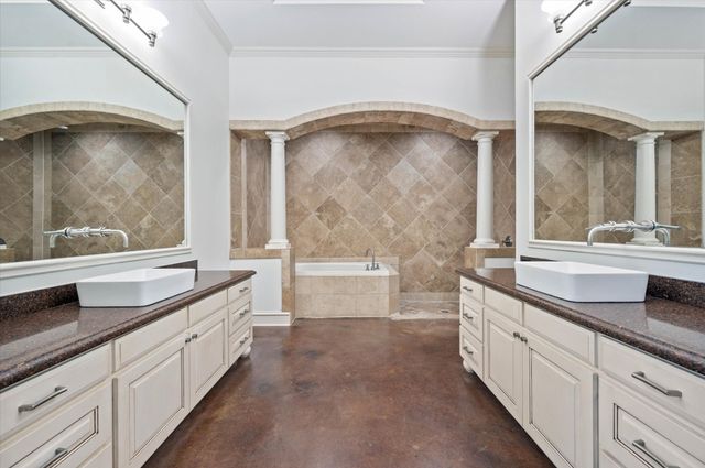 8600 Baltusrol Drive, Flower Mound, TX 75022