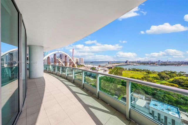 900 Biscayne Blvd 2106, Miami, FL 33132