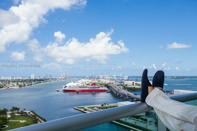 900 Biscayne Blvd 2106, Miami, FL 33132