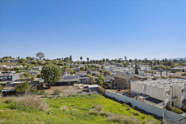 731 Wakefield Ct, El Cajon, CA 92020