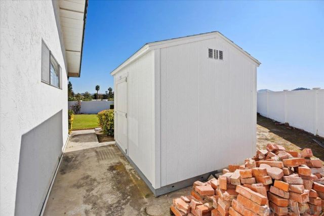 731 Wakefield Ct, El Cajon, CA 92020