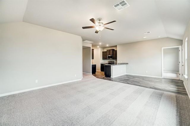 1906 Palmatum Road, El Reno, OK 73036