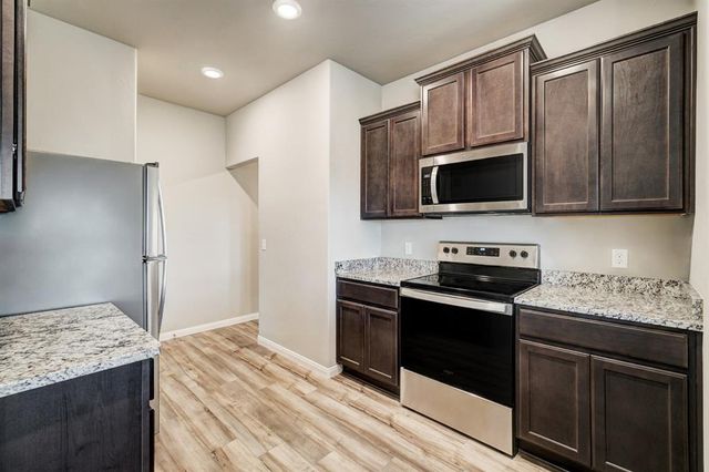 1906 Palmatum Road, El Reno, OK 73036