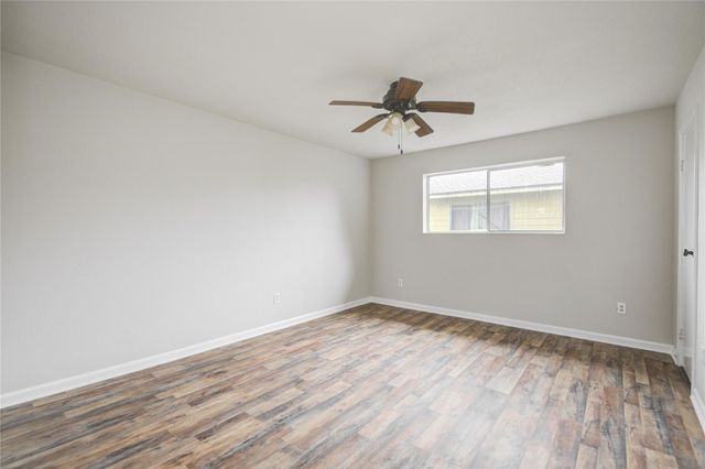 1602 N Avenue N, Freeport, TX 77541