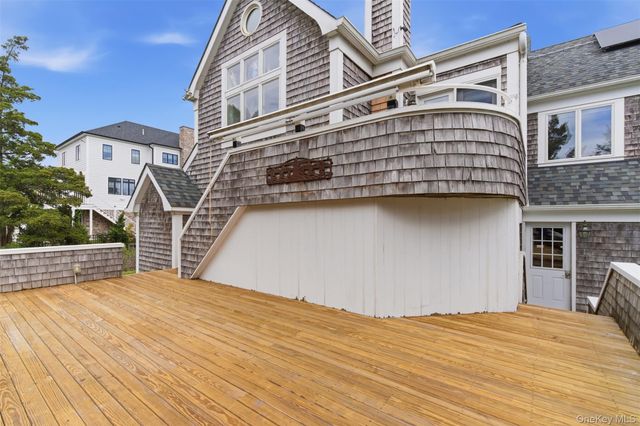14 Beach Plum Lane, Nissequogue, NY 11780