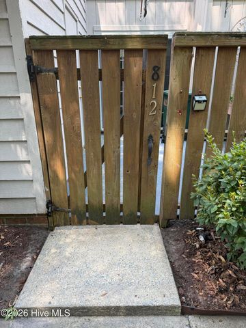 812 Hidden Branches Close, Winterville, NC 28590