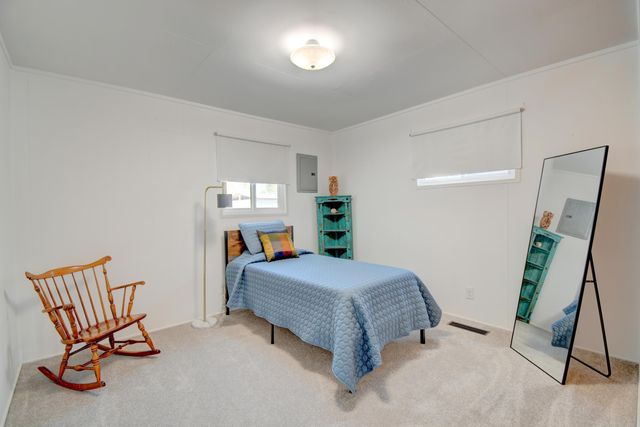 1401 Valle Alto Court NW, Albuquerque, NM 87107