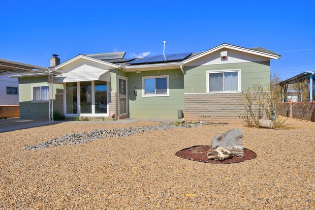 1401 Valle Alto Court NW, Albuquerque, NM 87107