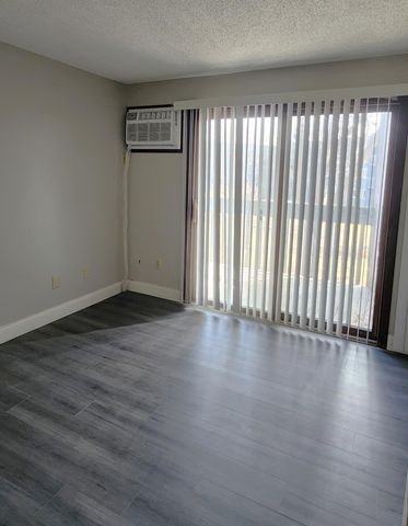 2930 Blaisdell Avenue 228, Minneapolis, MN 55408