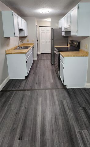 2930 Blaisdell Avenue 228, Minneapolis, MN 55408