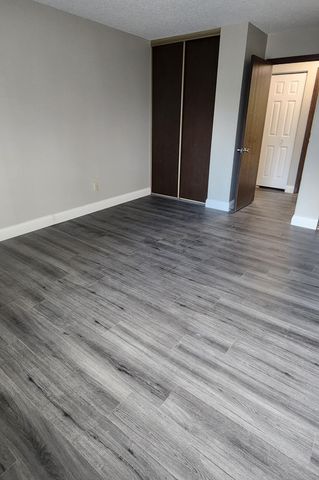 2930 Blaisdell Avenue 228, Minneapolis, MN 55408