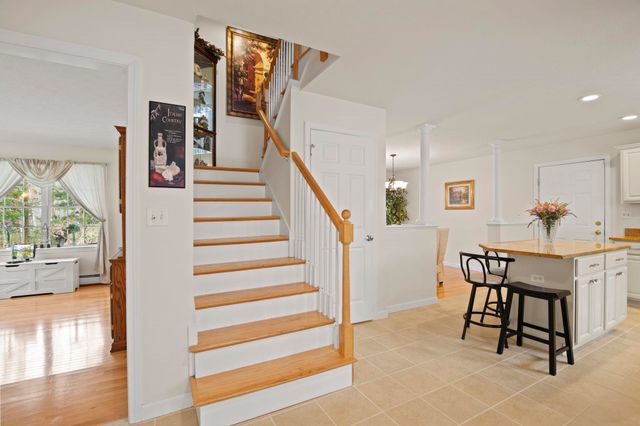 5 Izzy Lane, Kittery, ME 03904