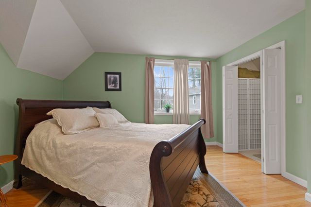 5 Izzy Lane, Kittery, ME 03904