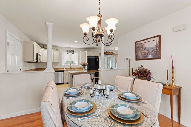 5 Izzy Lane, Kittery, ME 03904