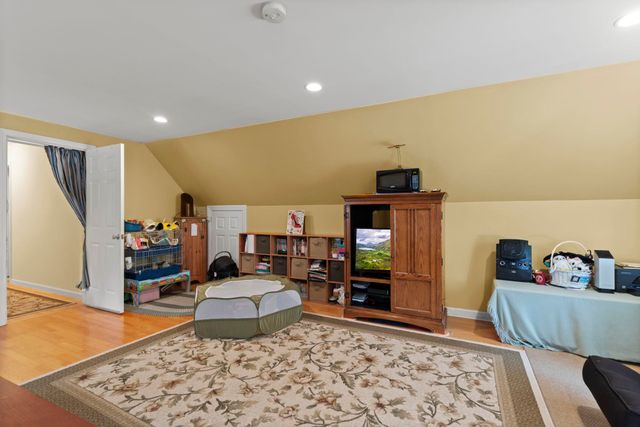 5 Izzy Lane, Kittery, ME 03904