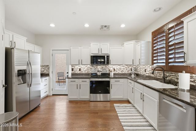 3927 S RIM Road, Gilbert, AZ 85297