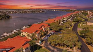 460 Bouchelle Dr Apt 101, New Smyrna Beach, FL 32169