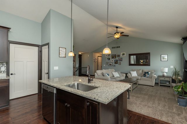 1023 NW 31st Street, Ankeny, IA 50023
