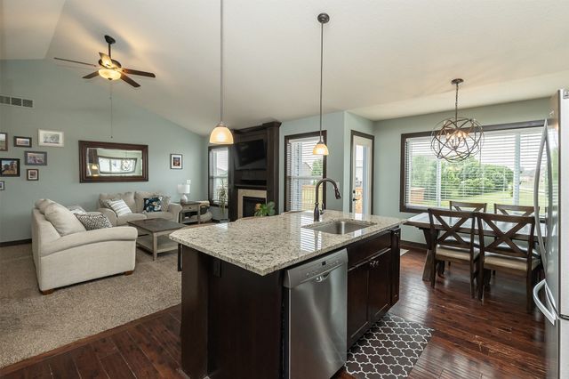 1023 NW 31st Street, Ankeny, IA 50023