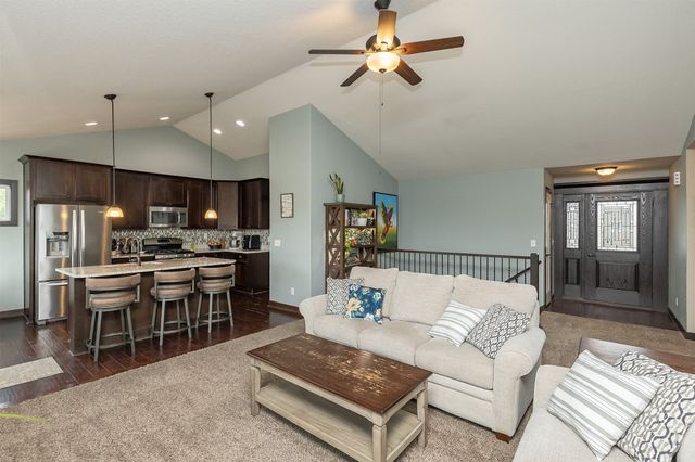 1023 NW 31st Street, Ankeny, IA 50023