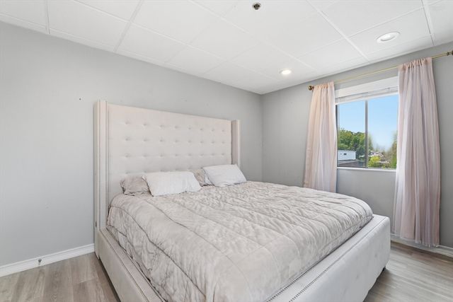 64 Foster St 305, Peabody, MA 01960