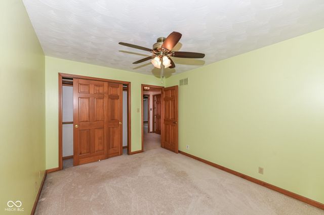 7062 W Christian Drive, New Palestine, IN 46163