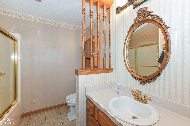 7062 W Christian Drive, New Palestine, IN 46163
