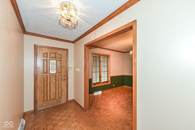 7062 W Christian Drive, New Palestine, IN 46163