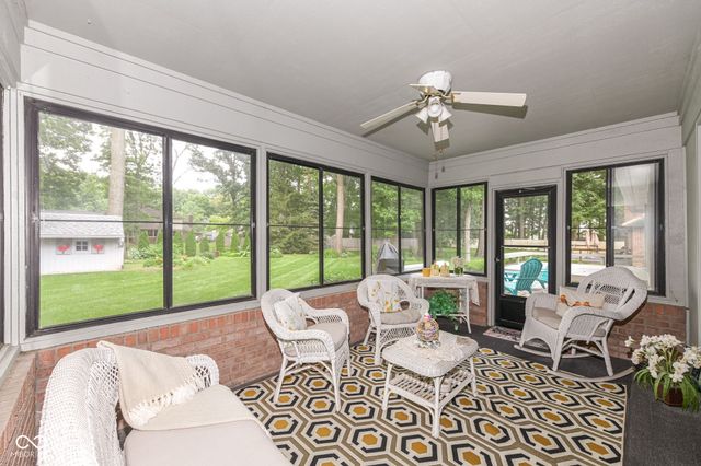 7062 W Christian Drive, New Palestine, IN 46163