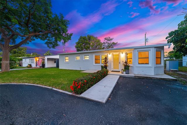 320 NE 59th Court, Oakland Park, FL 33334