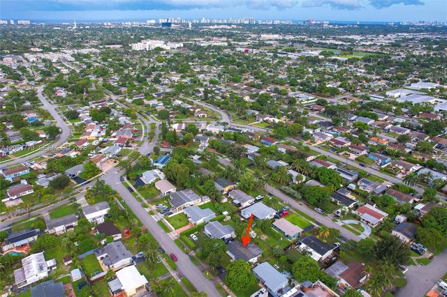 320 NE 59th Court, Oakland Park, FL 33334