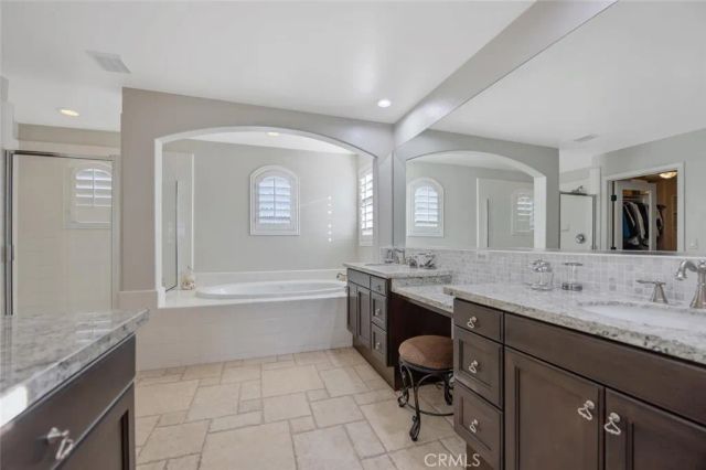 30177 Sagecrest Way, Castaic, CA 91384