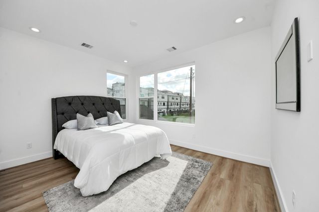 505 Middle Street, Houston, TX 77003